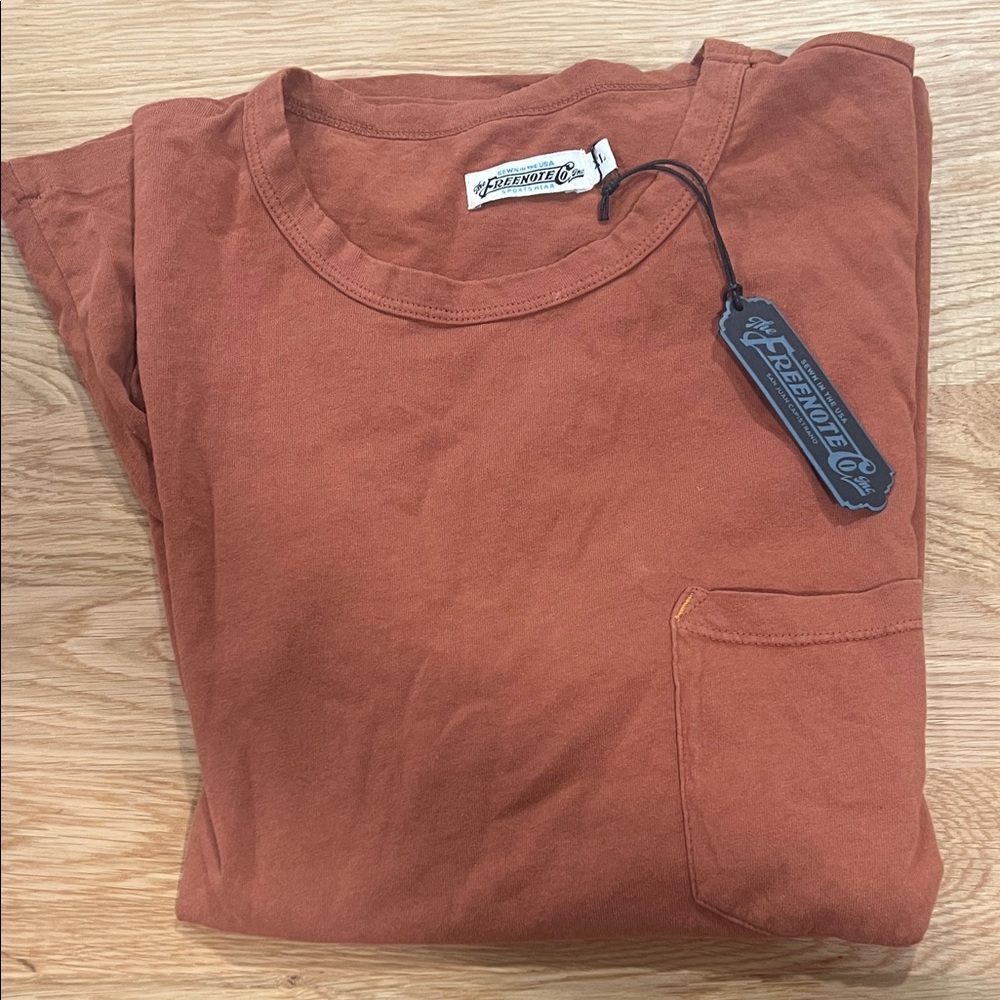 Freenote Cloth Men's Short Sleeve Tee in Tobacco